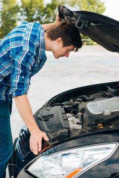 Lire la suite à propos de l’article Comment Détecter et Résoudre les Problèmes Courants d’un Véhicule Automobile